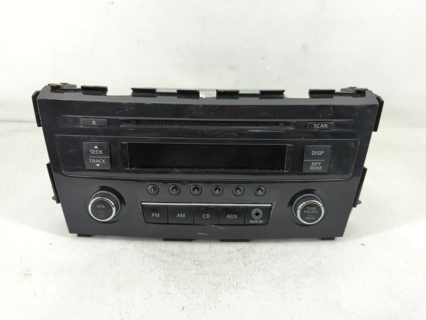 2013-2015 Nissan Altima Radio AM FM Cd Player Receiver Replacement P/N:28185 3TB0G Fits Fits 2013 2014 2015 OEM Used Auto Pa