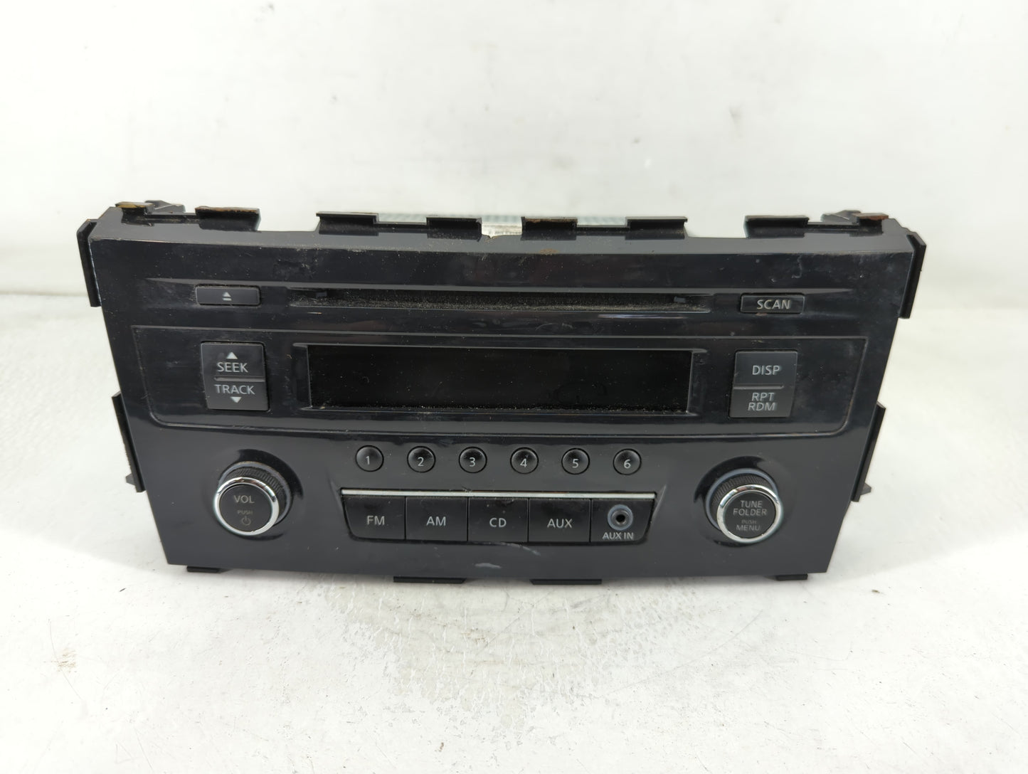 2013-2015 Nissan Altima Radio AM FM Cd Player Receiver Replacement P/N:28185 3TB0G Fits Fits 2013 2014 2015 OEM Used Auto Pa