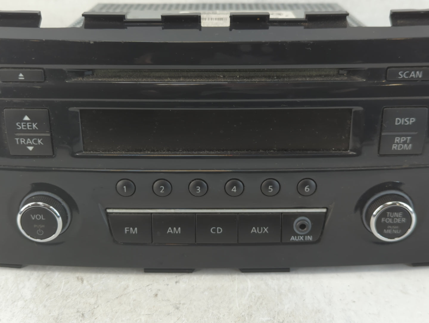 2013-2014 Nissan Altima Radio AM FM Cd Player Receiver Replacement P/N:28185 3TB0G Fits Fits 2013 2014 OEM Used Auto Parts -