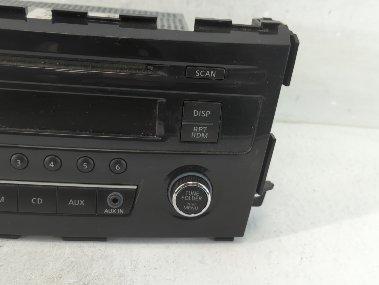 2013-2014 Nissan Altima Radio AM FM Cd Player Receiver Replacement P/N:28185 3TB0G Fits Fits 2013 2014 OEM Used Auto Parts -