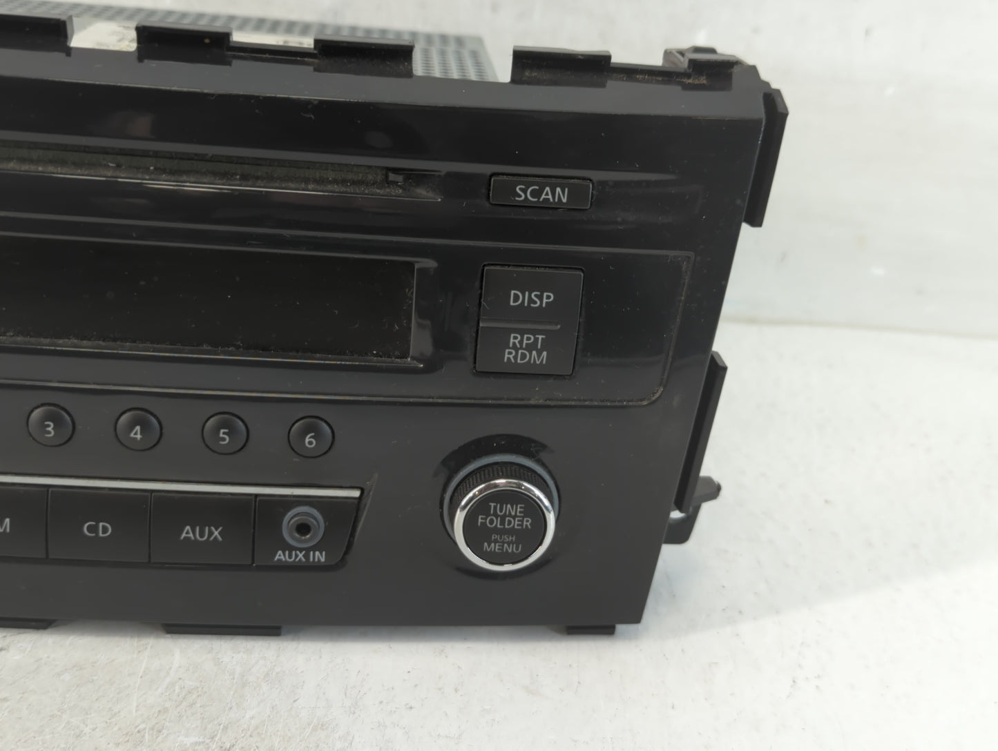 2013-2014 Nissan Altima Radio AM FM Cd Player Receiver Replacement P/N:28185 3TB0G Fits Fits 2013 2014 OEM Used Auto Parts -