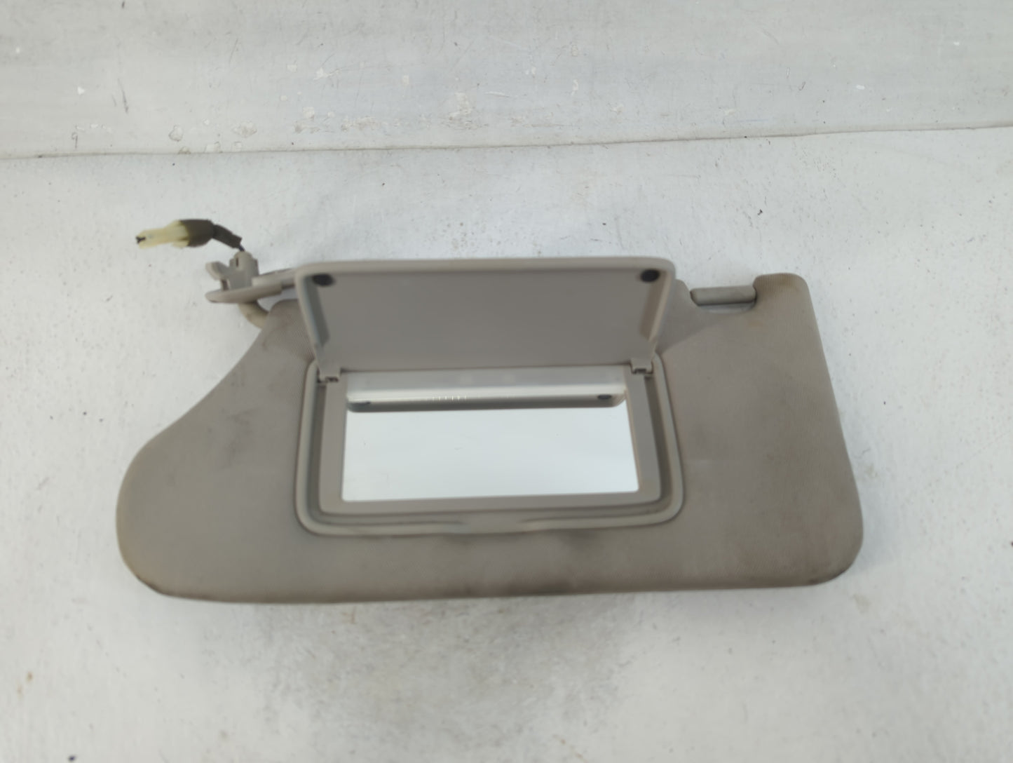 2013-2018 Nissan Altima Sun Visor Shade Replacement Passenger Right Mirror Fits Fits 2013 2014 2015 2016 2017 2018 OEM Used 