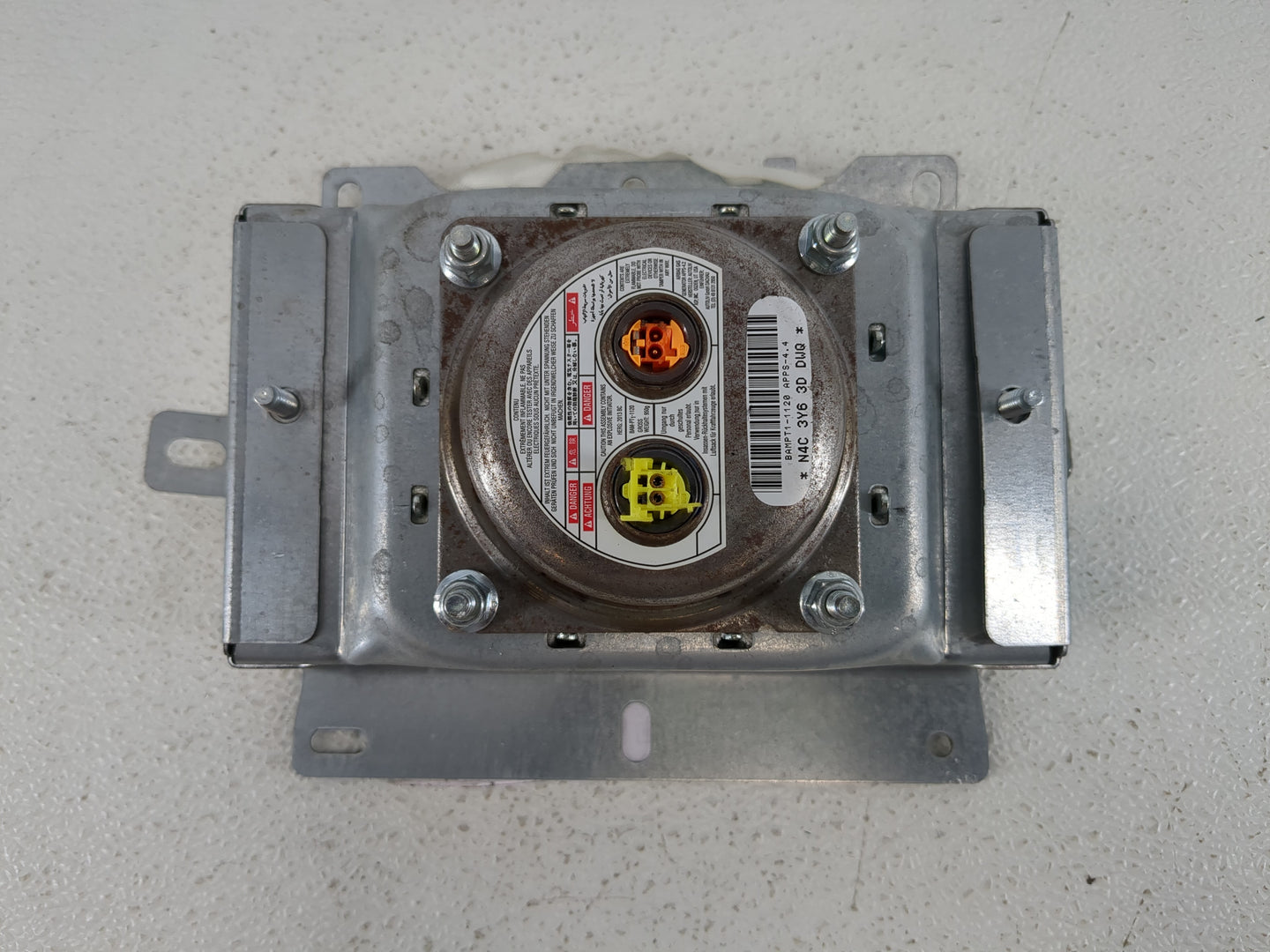 2008-2015 Nissan Armada Air Bag Passenger Right Dashboard OEM P/N:NP9GA13Y080028 Fits Fits 2008 2009 2010 2011 2012 2013 201