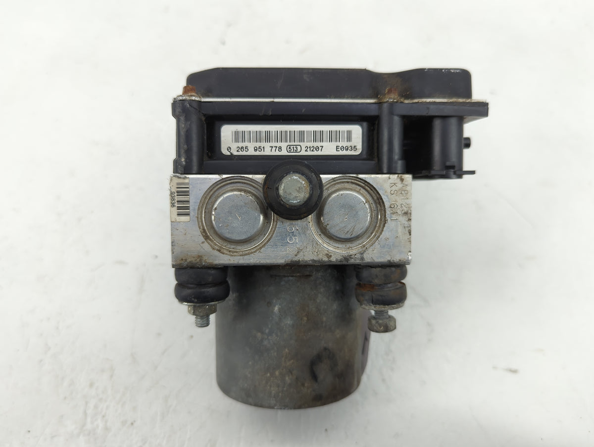 2011-2014 Nissan Cube Anti-Lock Brake ABS Pump Module Actuator OEM P/N:0 265 951 778 Fits Fits 2011 2012 2013 2014 OEM Used 