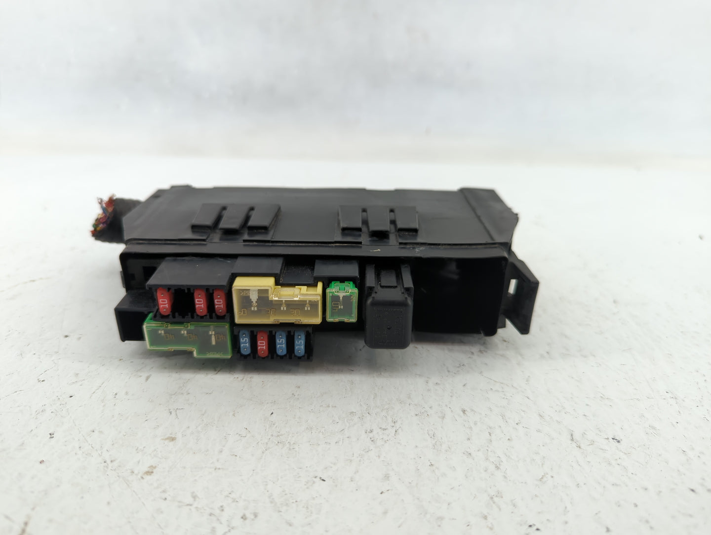 2009-2014 Nissan Cube Fusebox Fuse Box Panel Relay Module P/N:7154-7223-30 Fits Fits 2009 2010 2011 2012 2013 2014 OEM Used 