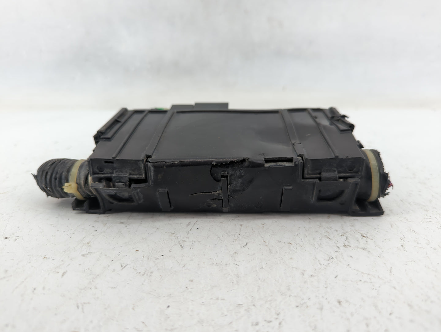 2009-2014 Nissan Cube Fusebox Fuse Box Panel Relay Module P/N:7154-7223-30 Fits Fits 2009 2010 2011 2012 2013 2014 OEM Used 