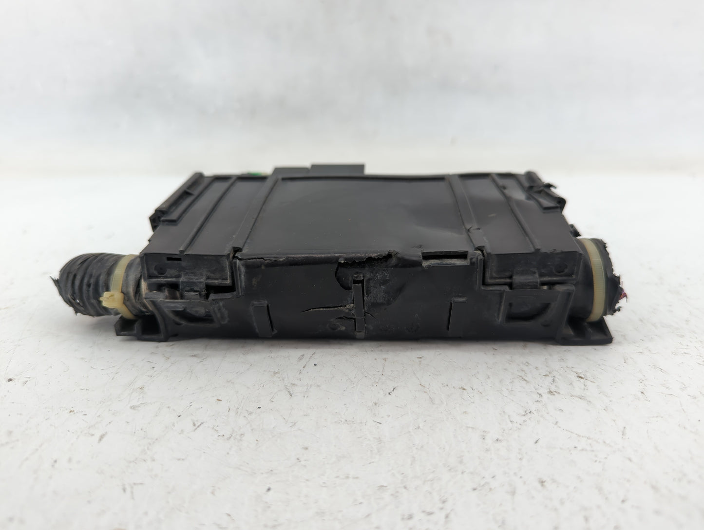 2009-2014 Nissan Cube Fusebox Fuse Box Panel Relay Module P/N:7154-7223-30 Fits Fits 2009 2010 2011 2012 2013 2014 OEM Used 