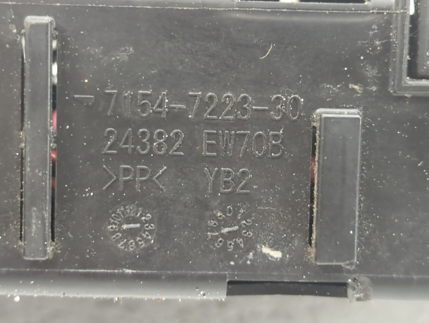 2009-2014 Nissan Cube Fusebox Fuse Box Panel Relay Module P/N:7154-7223-30 Fits Fits 2009 2010 2011 2012 2013 2014 OEM Used 