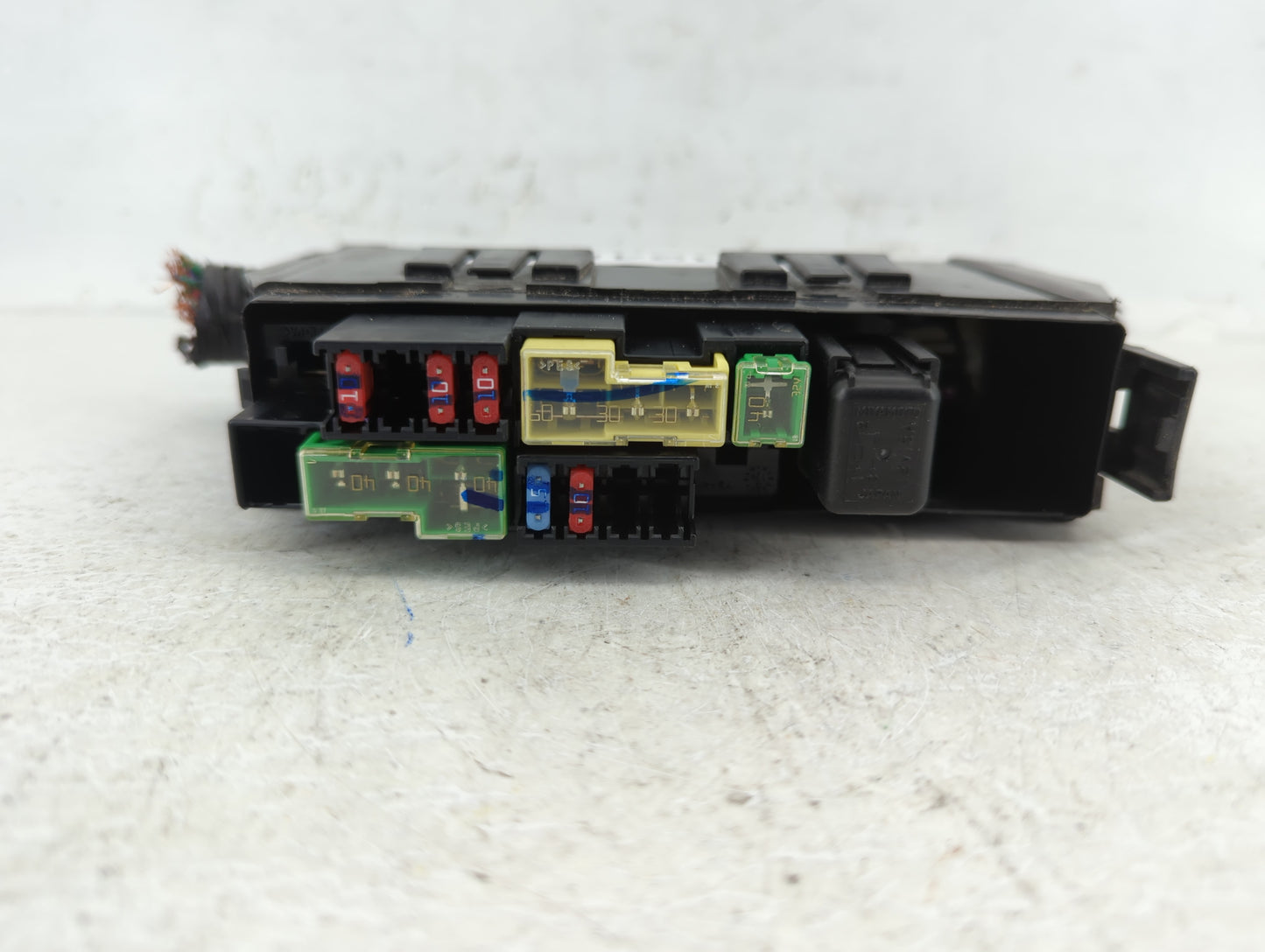 2009-2014 Nissan Cube Fusebox Fuse Box Panel Relay Module P/N:7154-7223-30 Fits Fits 2009 2010 2011 2012 2013 2014 OEM Used 