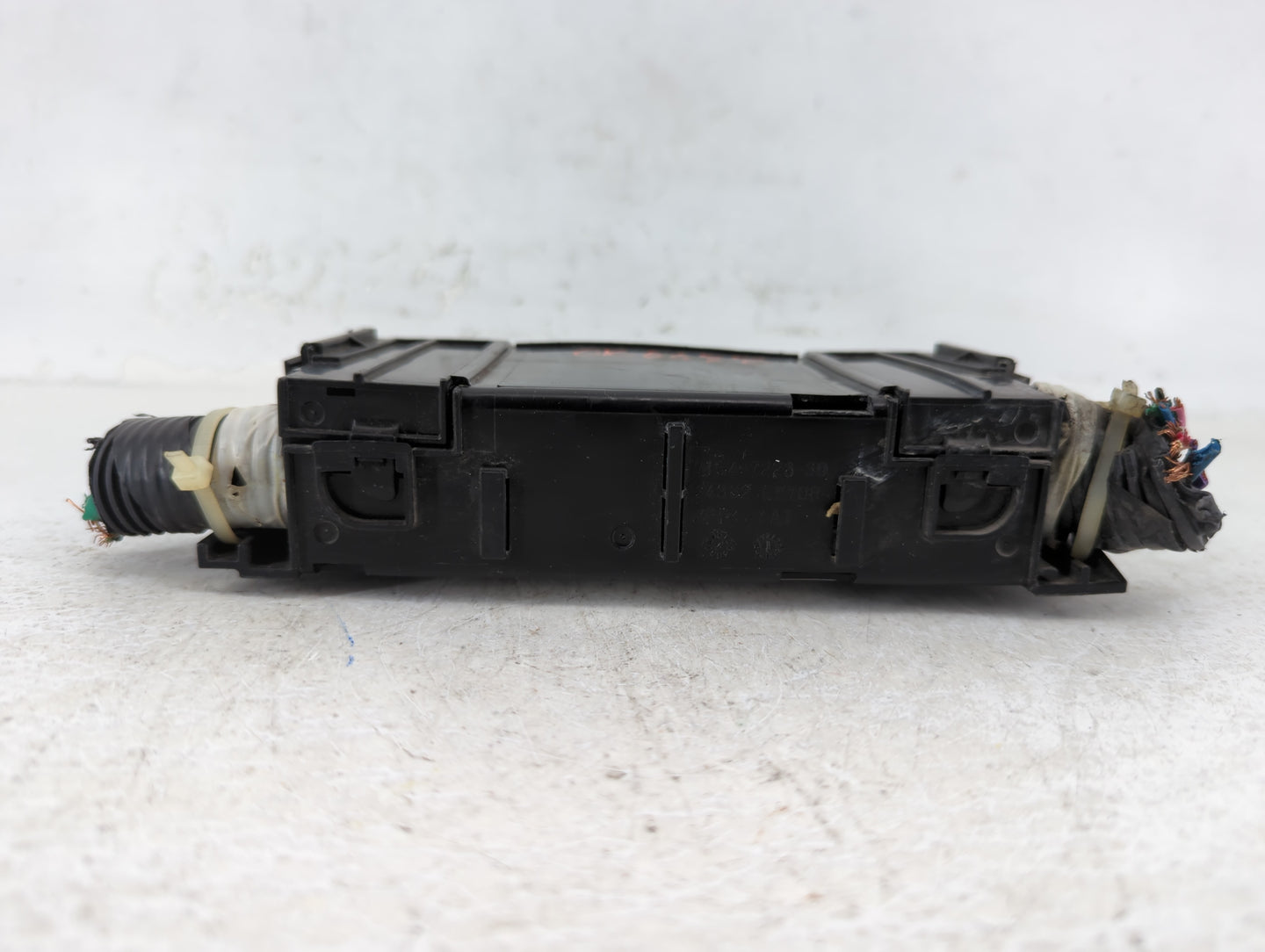 2009-2014 Nissan Cube Fusebox Fuse Box Panel Relay Module P/N:7154-7223-30 Fits Fits 2009 2010 2011 2012 2013 2014 OEM Used 