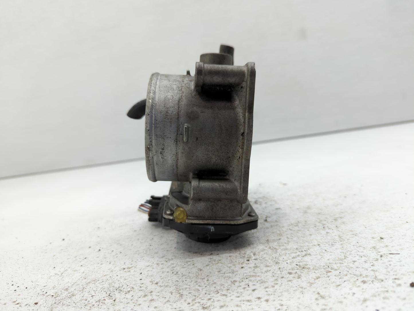 2013-2019 Nissan Frontier Throttle Body P/N:16119 7S001 Fits Fits 2012 2013 2014 2015 2016 2017 2018 2019 2020 OEM Used Auto