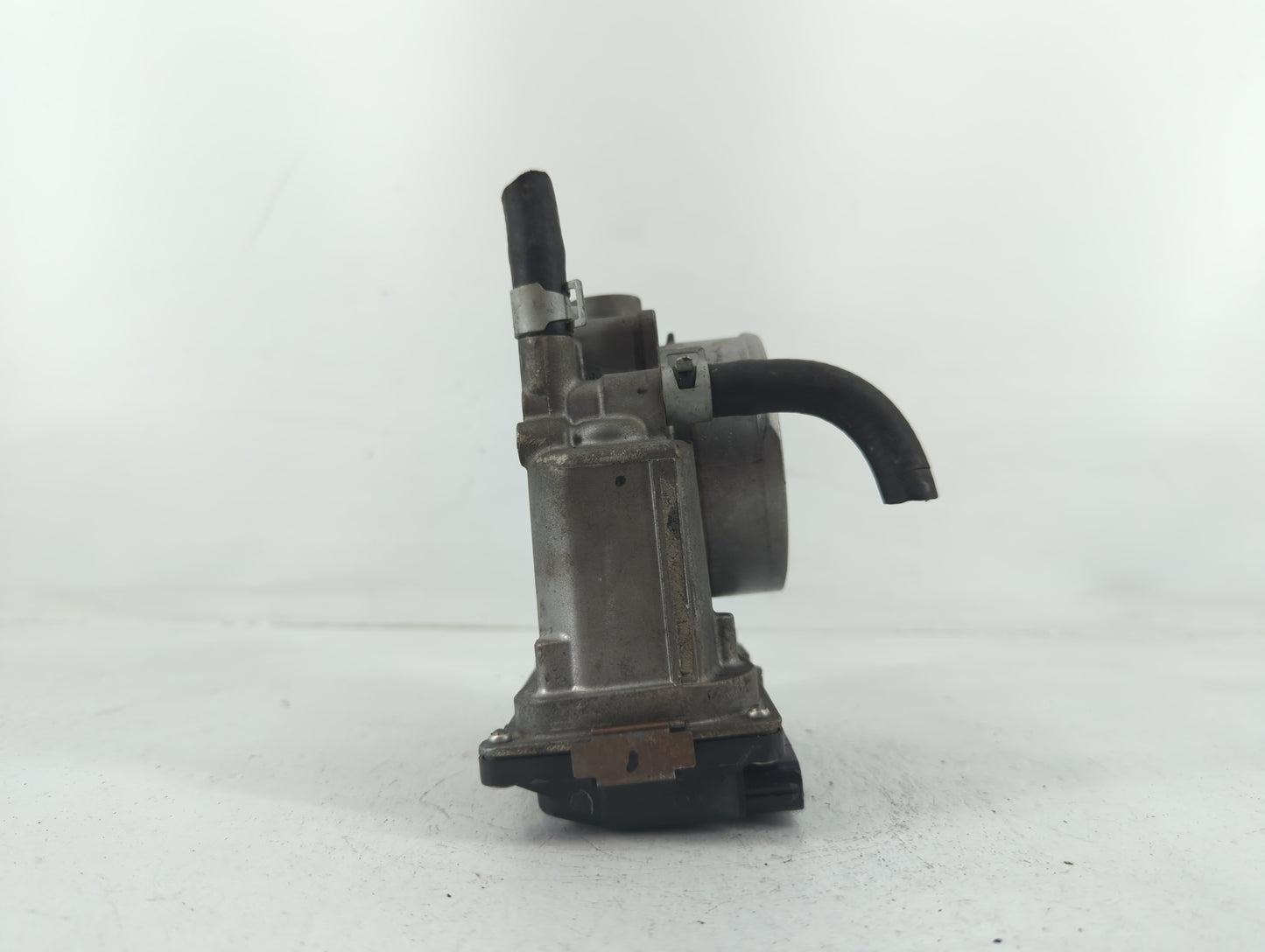 2013-2019 Nissan Frontier Throttle Body P/N:16119 7S001 D Fits Fits 2012 2013 2014 2015 2016 2017 2018 2019 2020 OEM Used Au