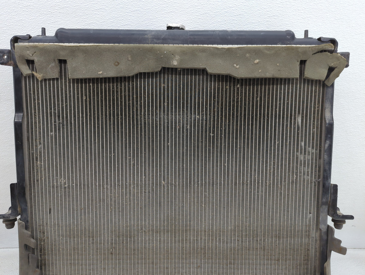 2011-2019 Nissan Frontier Engine Cooling Radiator Condensor P/N:214109CA1A 21410 9CA1A Fits OEM Used Auto Parts - Oemusedaut