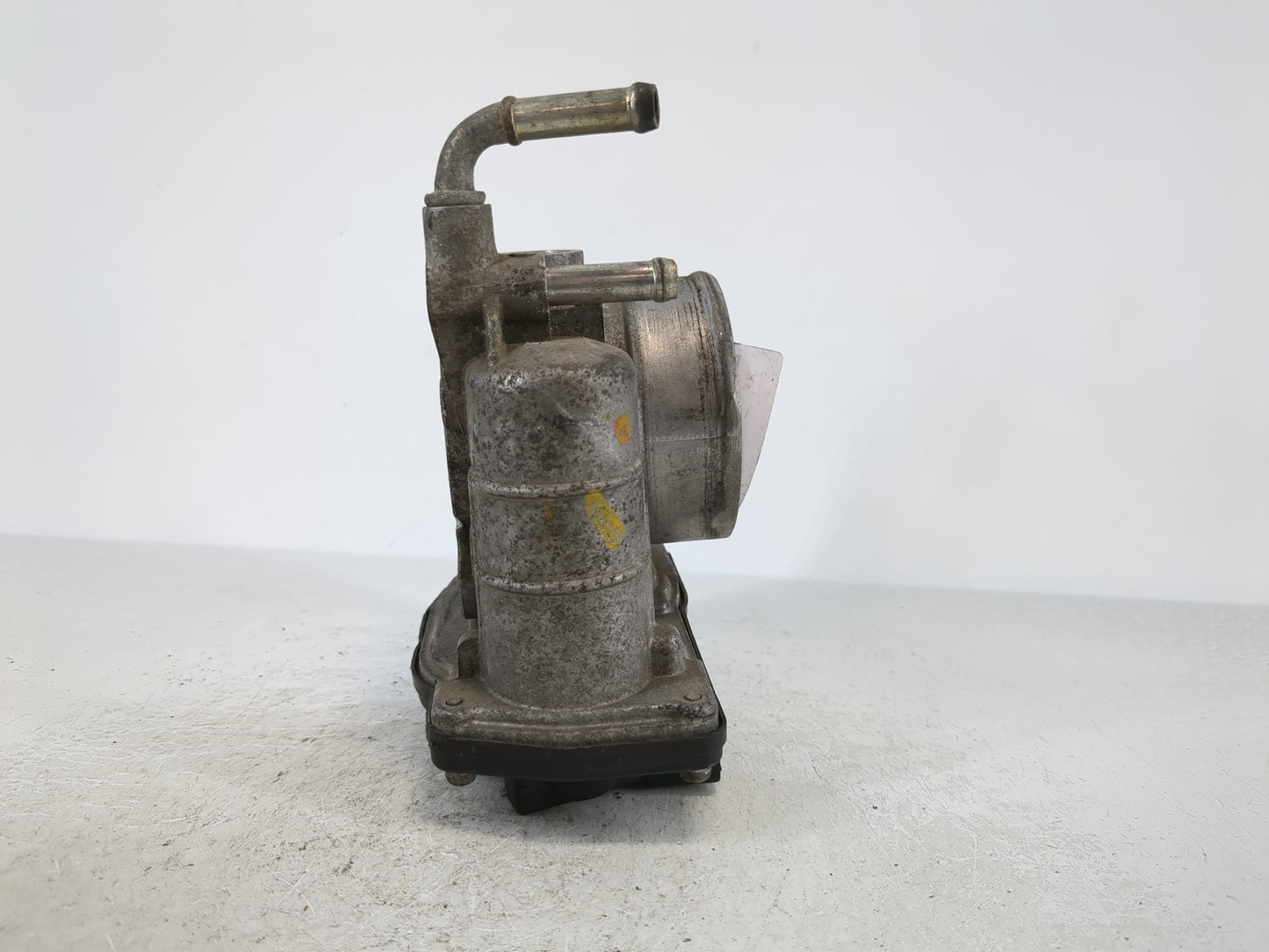 2011-2017 Nissan Juke Throttle Body P/N:526-01 Fits Fits 2011 2012 2013 2014 2015 2016 2017 OEM Used Auto Parts - Oemusedaut