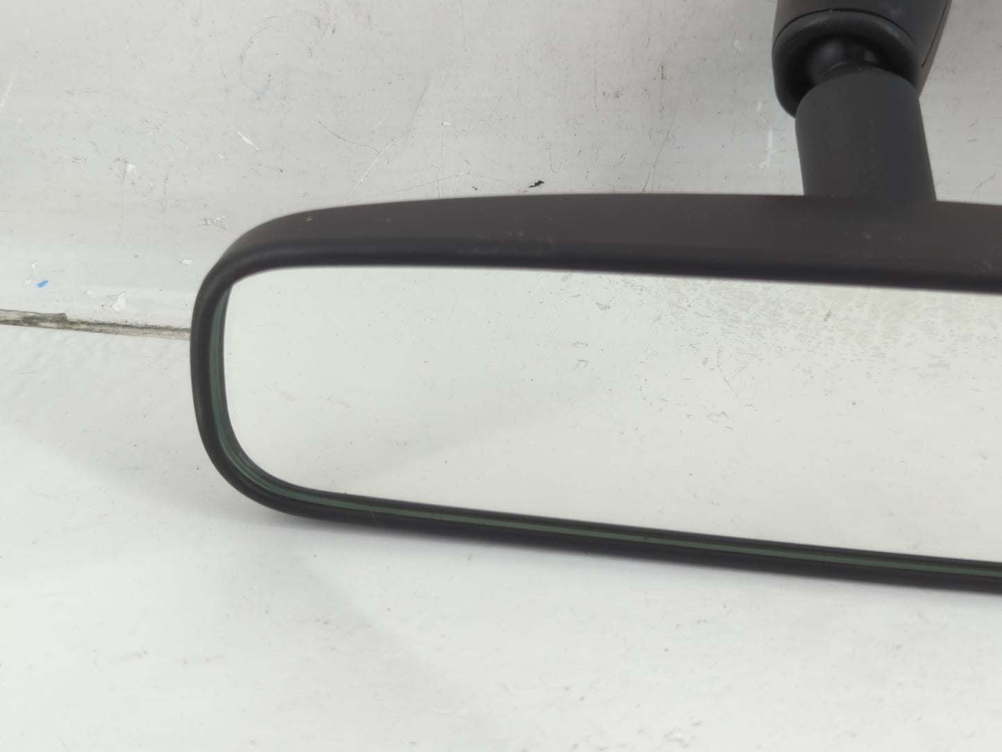 2011-2017 Nissan Juke Interior Rear View Mirror Replacement OEM P/N:E13010837 Fits OEM Used Auto Parts - Oemusedautoparts1.c