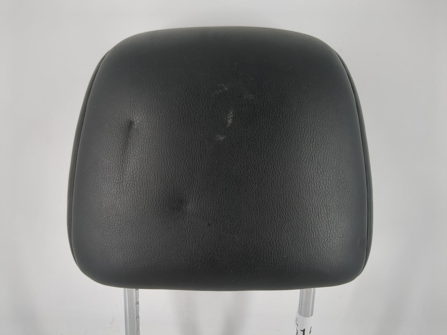 2011-2015 Nissan Juke Headrest Head Rest Front Driver Passenger Seat Fits Fits 2011 2012 2013 2014 2015 OEM Used Auto Parts 