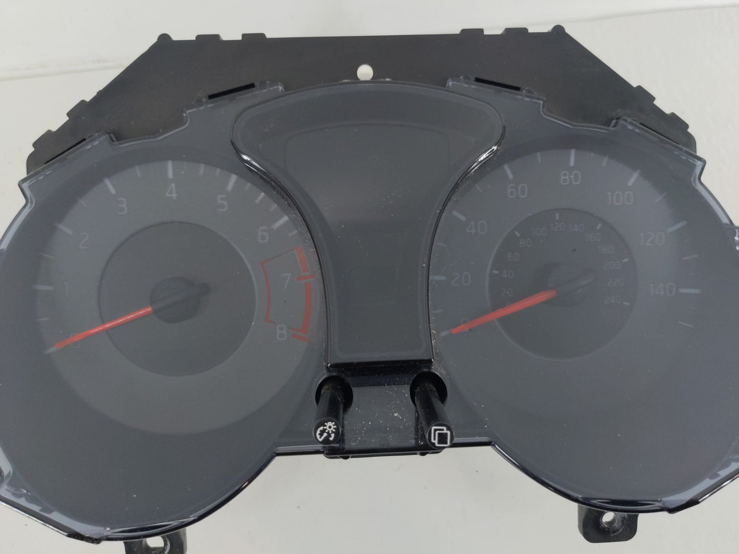 2012-2014 Nissan Juke Instrument Cluster Speedometer Gauges P/N:1TU5C/E6RB Fits Fits 2012 2013 2014 OEM Used Auto Parts - Oe