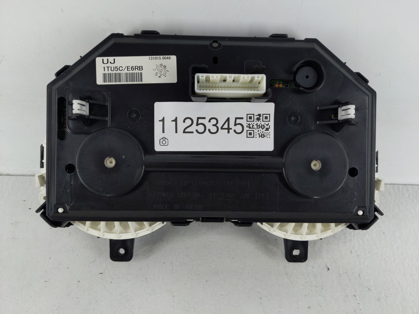 2012-2014 Nissan Juke Instrument Cluster Speedometer Gauges P/N:1TU5C/E6RB Fits Fits 2012 2013 2014 OEM Used Auto Parts - Oe