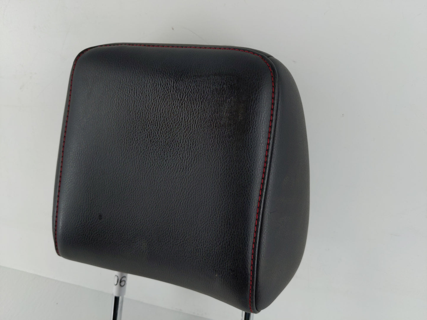 2011-2015 Nissan Juke Headrest Head Rest Front Driver Passenger Seat - Oemusedautoparts1.com