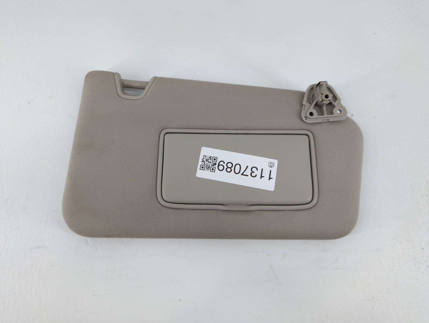 2014 Nissan Juke Sun Visor Shade Replacement Passenger Right Mirror Fits OEM Used Auto Parts - Oemusedautoparts1.com
