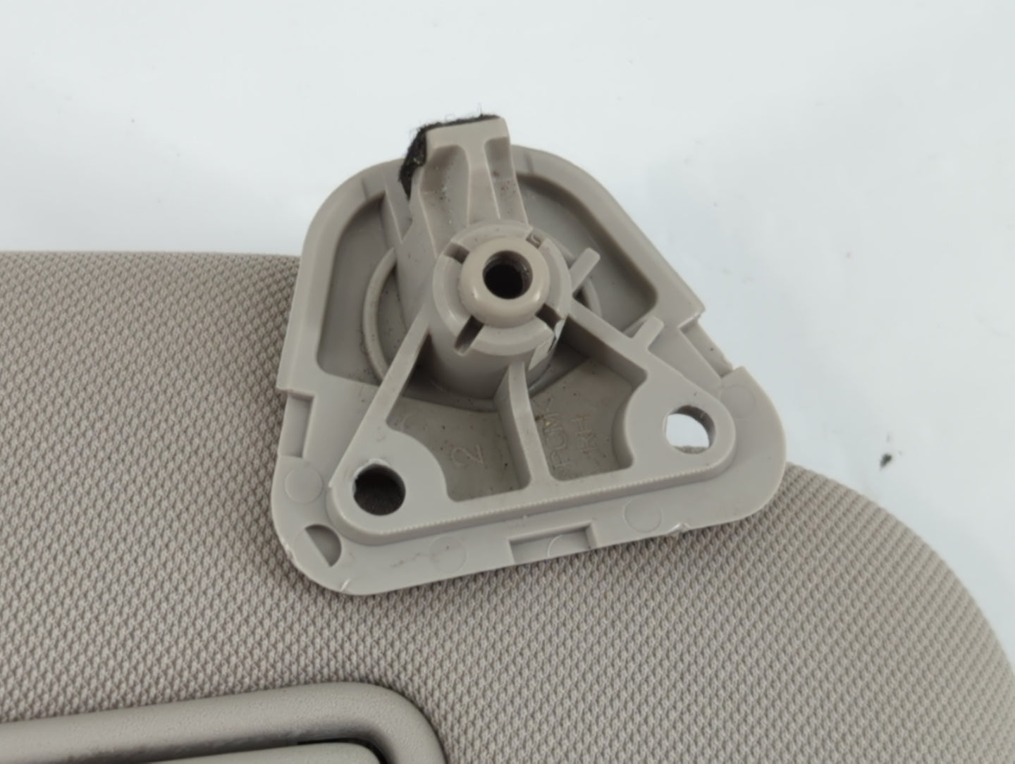 2014 Nissan Juke Sun Visor Shade Replacement Passenger Right Mirror Fits OEM Used Auto Parts - Oemusedautoparts1.com