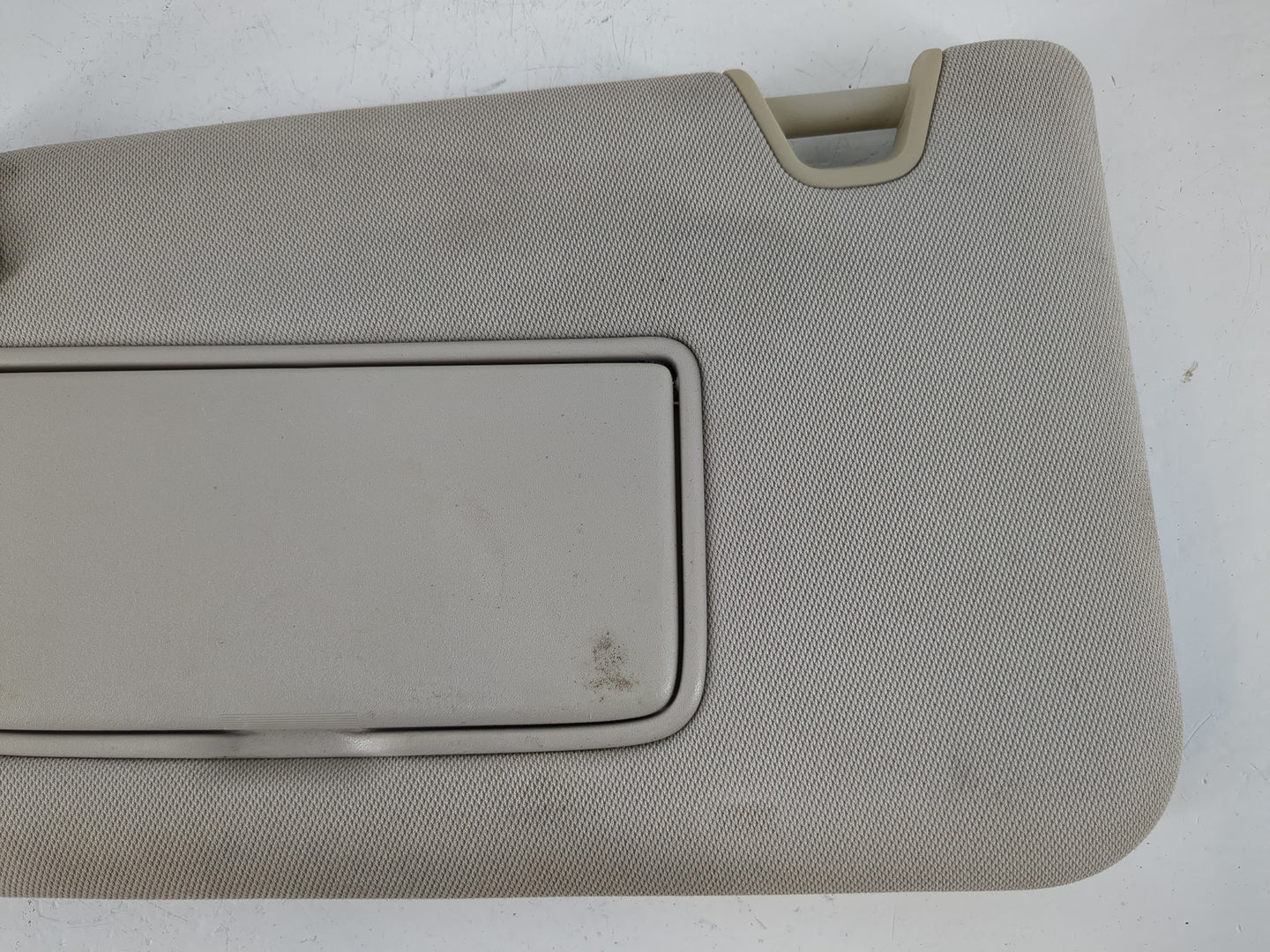 2014 Nissan Juke Sun Visor Shade Replacement Driver Left Mirror Fits OEM Used Auto Parts - Oemusedautoparts1.com