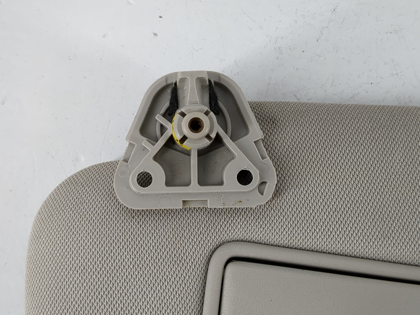2014 Nissan Juke Sun Visor Shade Replacement Driver Left Mirror Fits OEM Used Auto Parts - Oemusedautoparts1.com