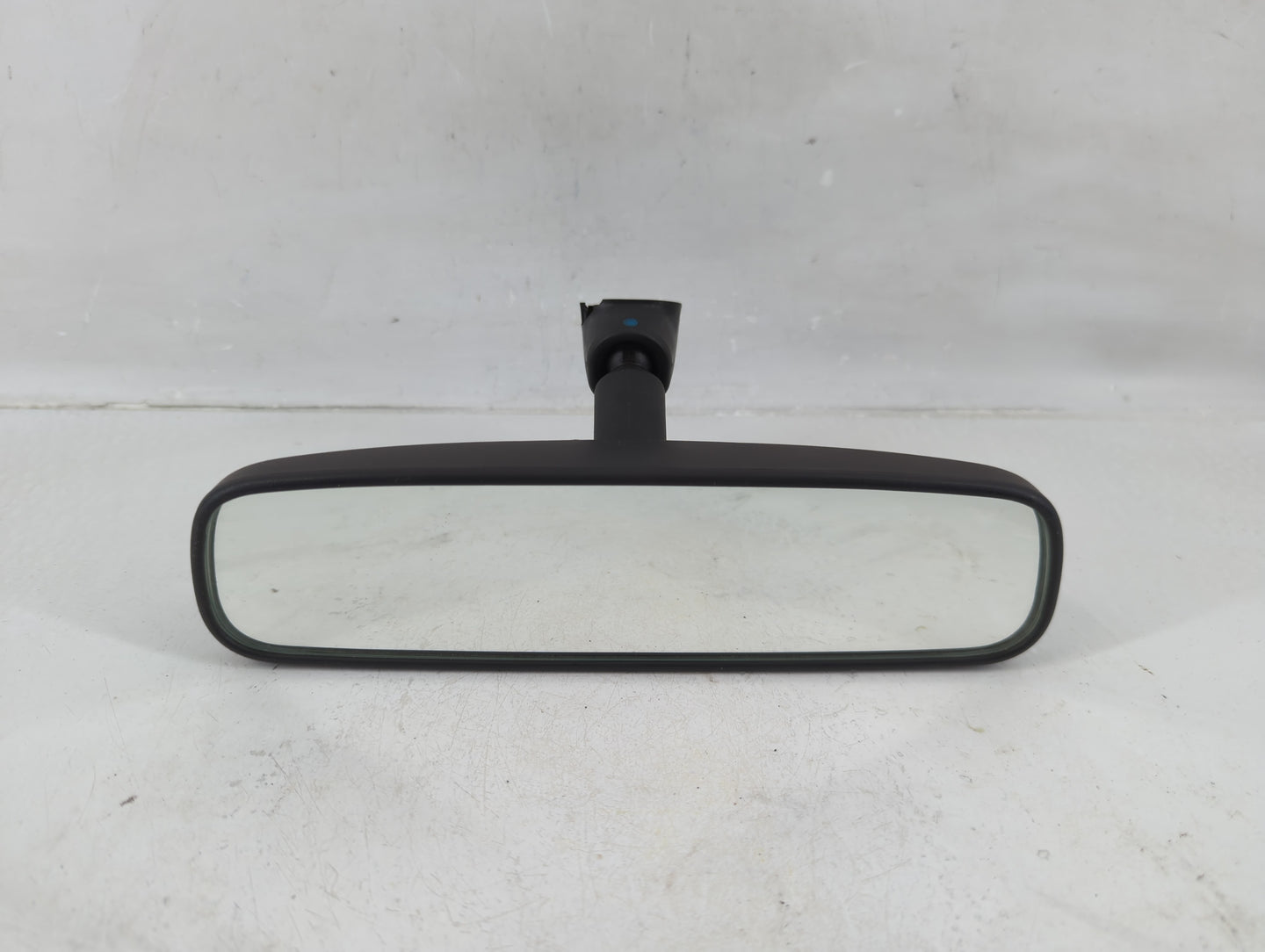 2011-2017 Nissan Juke Interior Rear View Mirror Replacement OEM P/N:E13010837 Fits OEM Used Auto Parts - Oemusedautoparts1.c