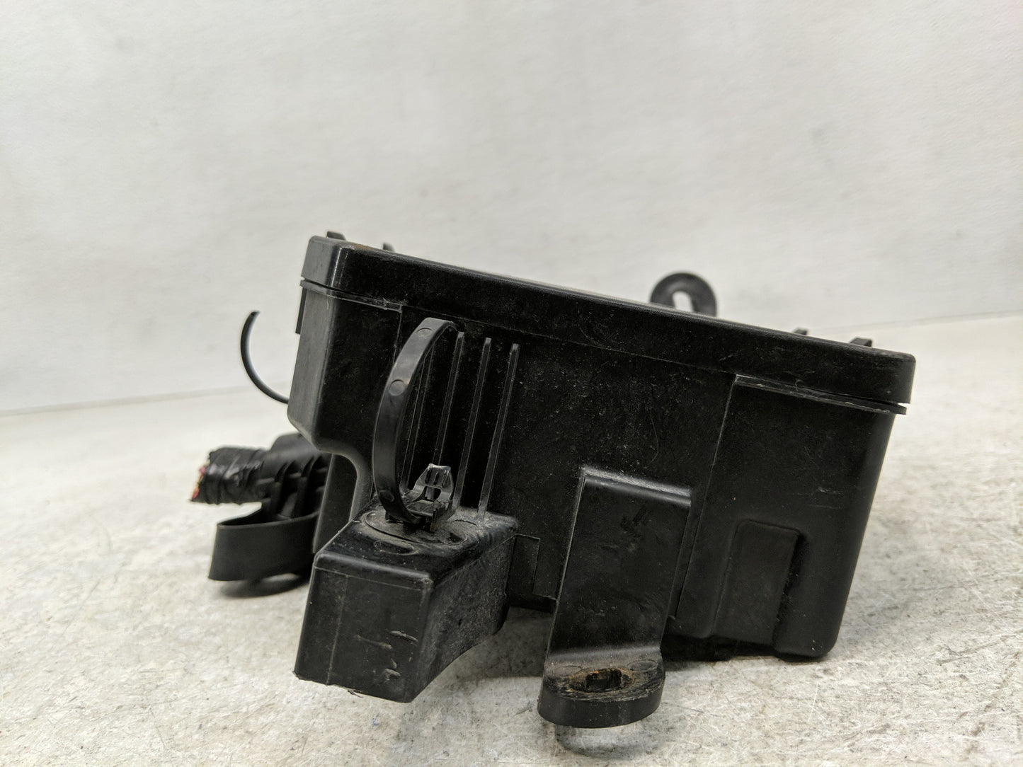 2011-2017 Nissan Juke Fusebox Fuse Box Panel Relay Module P/N:284B7 1TW1A 284B7 3RA1B Fits Fits 2011 2012 2013 2014 2015 201