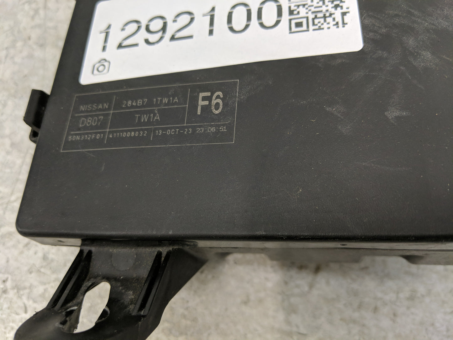 2011-2017 Nissan Juke Fusebox Fuse Box Panel Relay Module P/N:284B7 1TW1A 284B7 3RA1B Fits Fits 2011 2012 2013 2014 2015 201