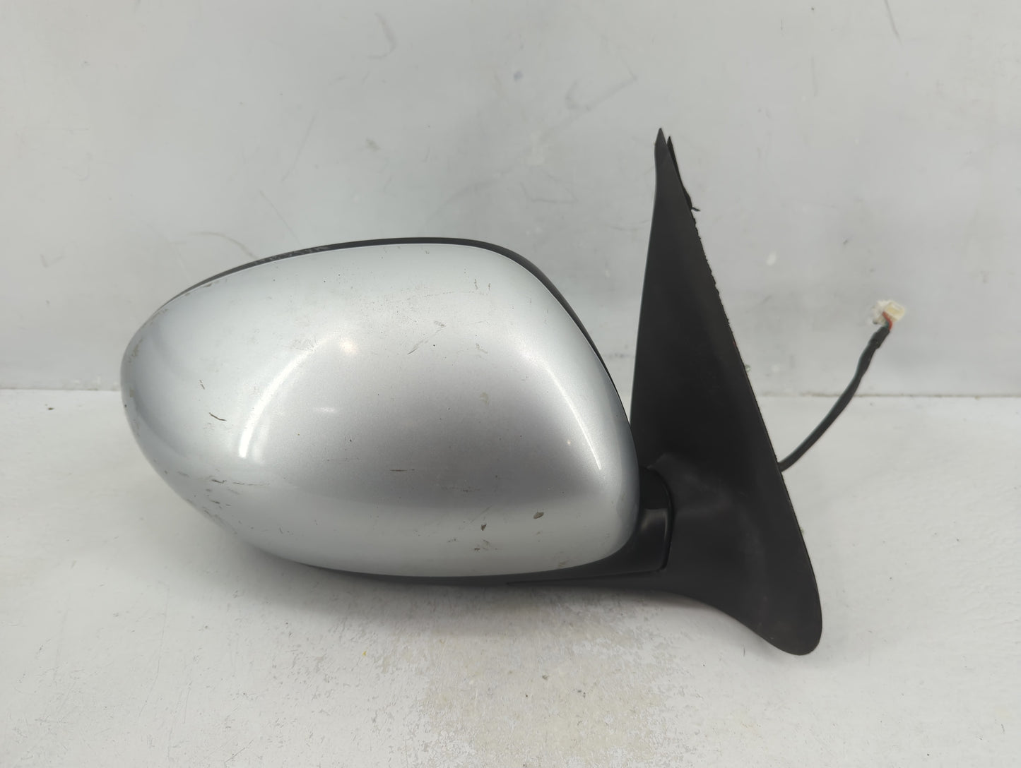 2012-2014 Nissan Juke Passenger Side View Mirror - Right Door Mirror OEM Used - Oemusedautoparts1.com