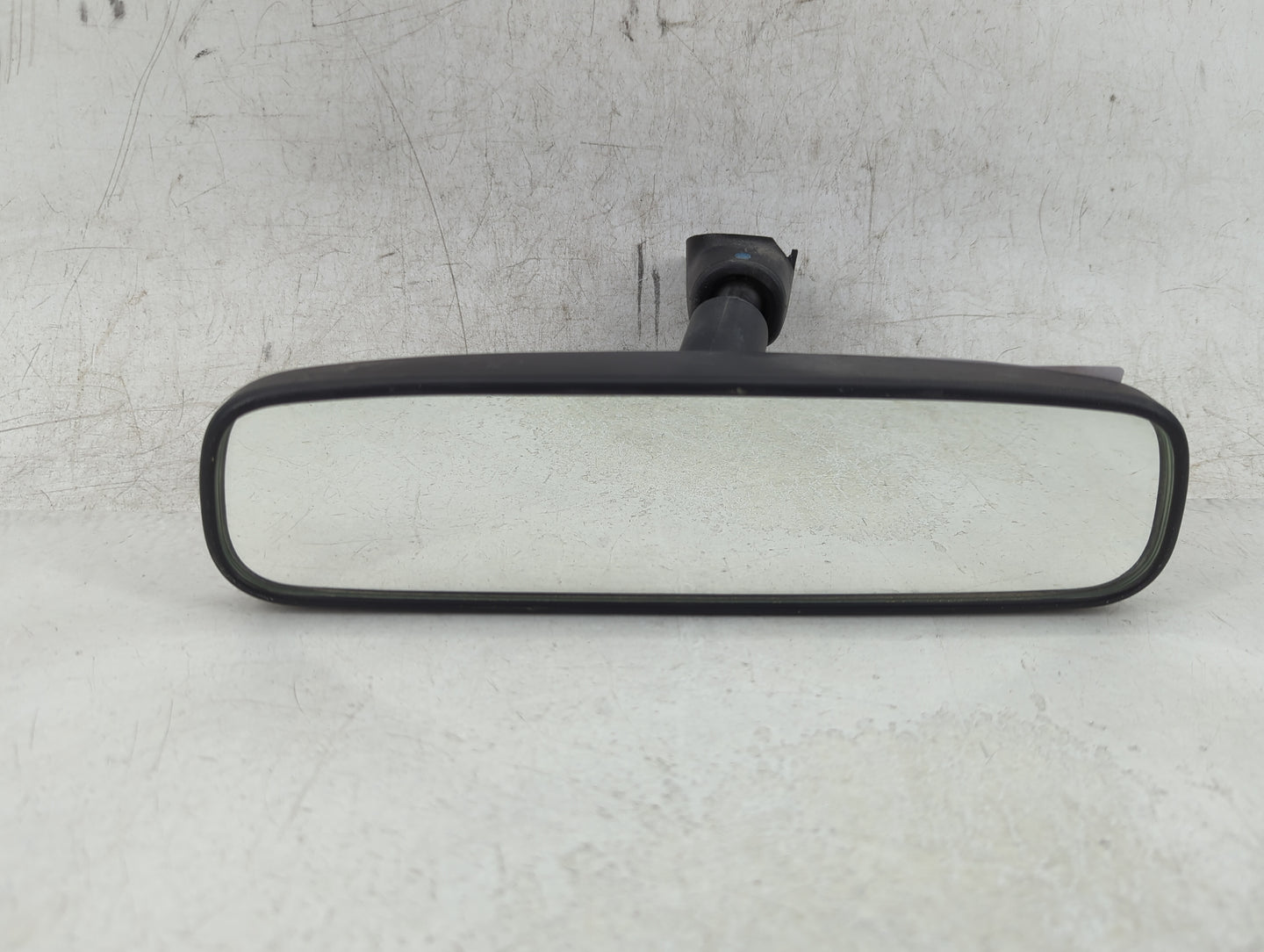 2011-2017 Nissan Juke Interior Rear View Mirror Replacement OEM P/N:E13010837 Fits OEM Used Auto Parts - Oemusedautoparts1.c