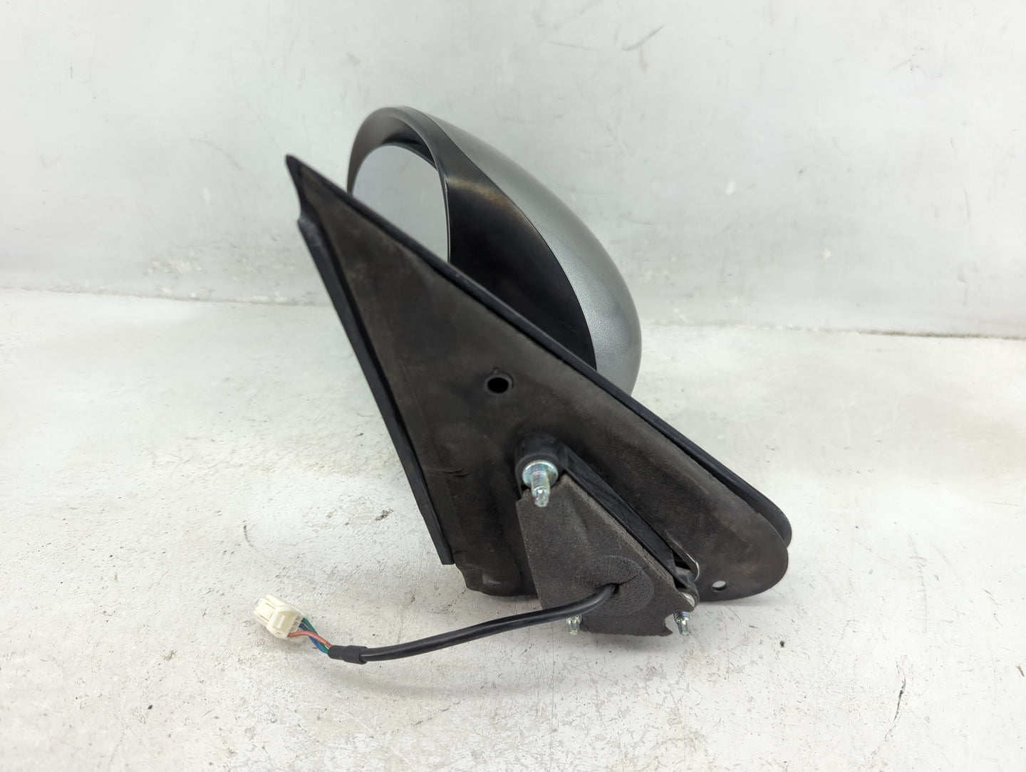 2012-2014 Nissan Juke Driver Side View Mirror - Left Door Mirror OEM Used - Oemusedautoparts1.com