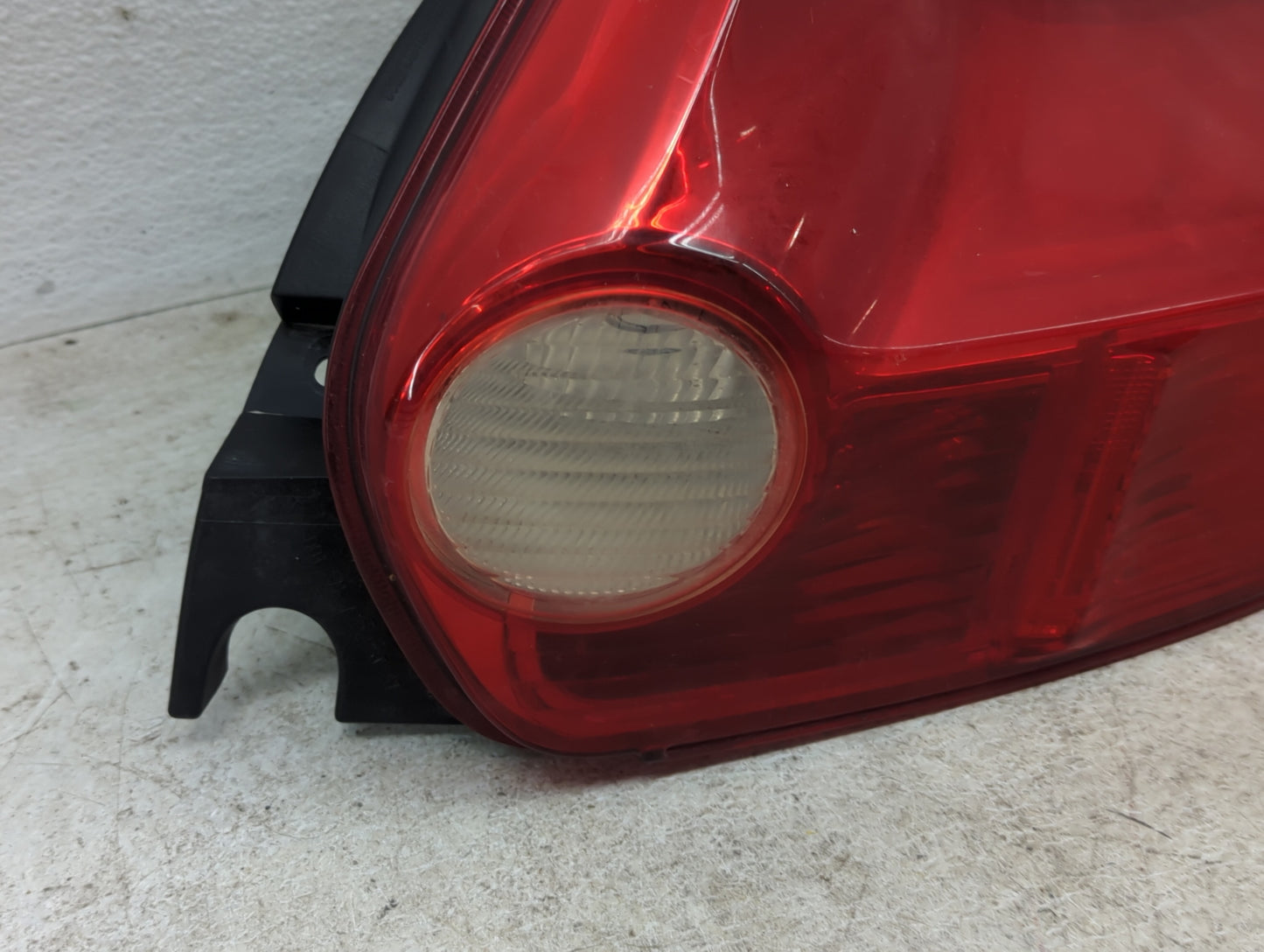 2011-2014 Nissan Juke Tail Light Assembly Driver Left OEM Fits Fits 2011 2012 2013 2014 OEM Used Auto Parts - Oemusedautopar