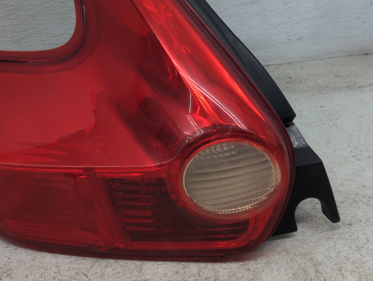 2011-2014 Nissan Juke Tail Light Assembly Driver Left OEM Fits Fits 2011 2012 2013 2014 OEM Used Auto Parts - Oemusedautopar