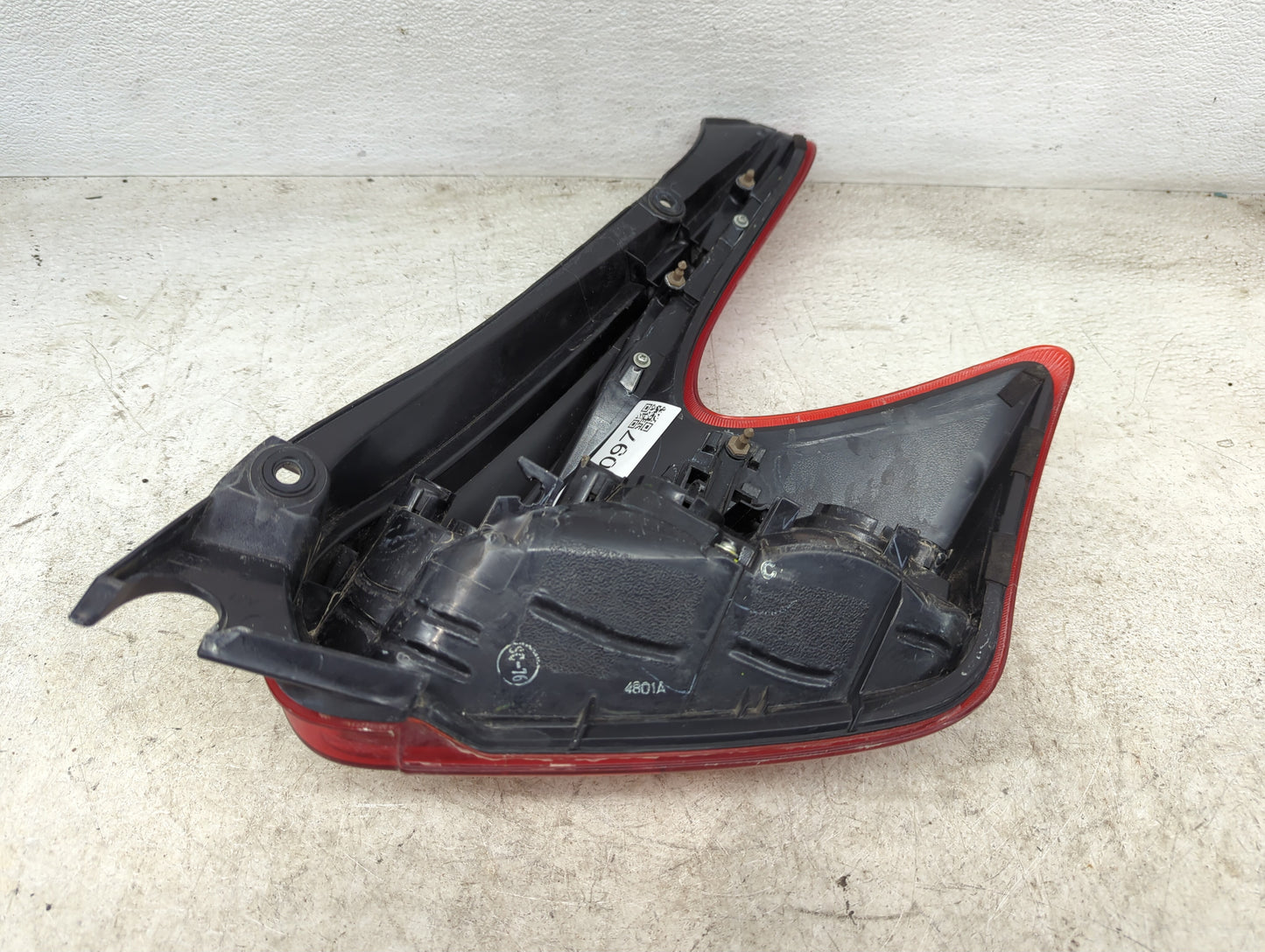 2011-2014 Nissan Juke Tail Light Assembly Driver Left OEM Fits Fits 2011 2012 2013 2014 OEM Used Auto Parts - Oemusedautopar