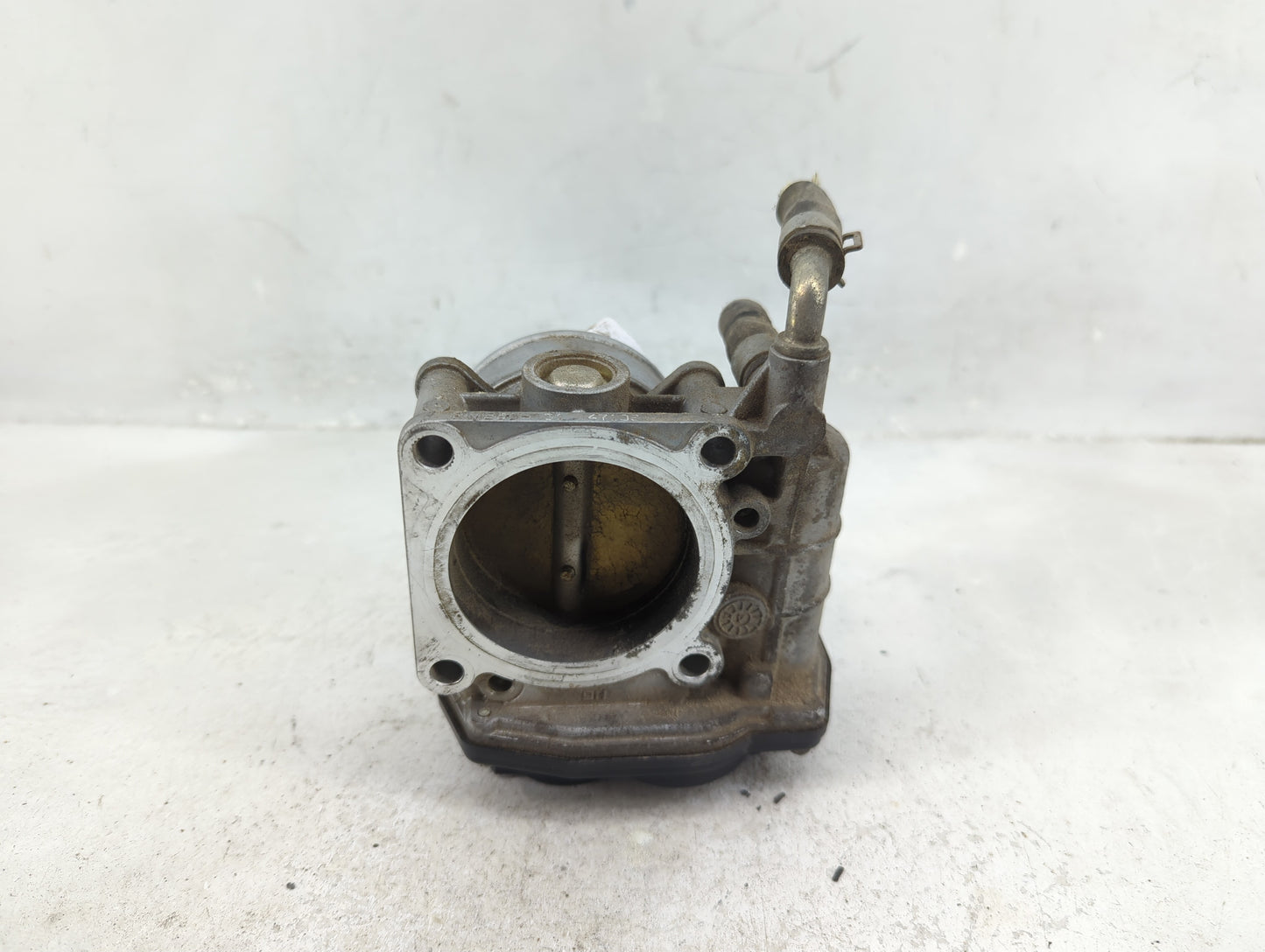 2011-2017 Nissan Juke Throttle Body P/N:526-01 Fits Fits 2011 2012 2013 2014 2015 2016 2017 OEM Used Auto Parts - Oemusedaut