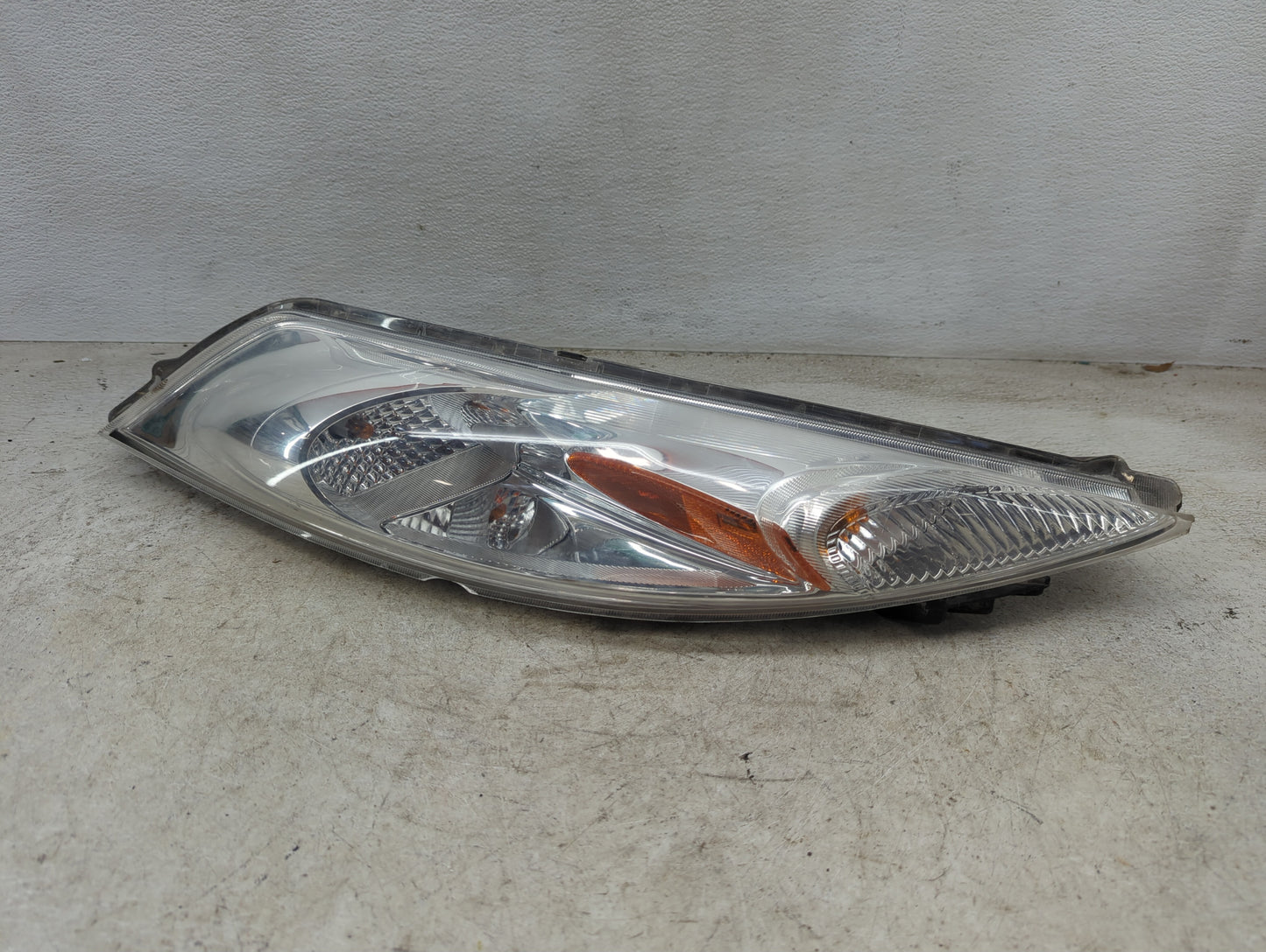 2011-2014 Nissan Juke Passenger Right Oem Head Light Headlight Lamp - Oemusedautoparts1.com