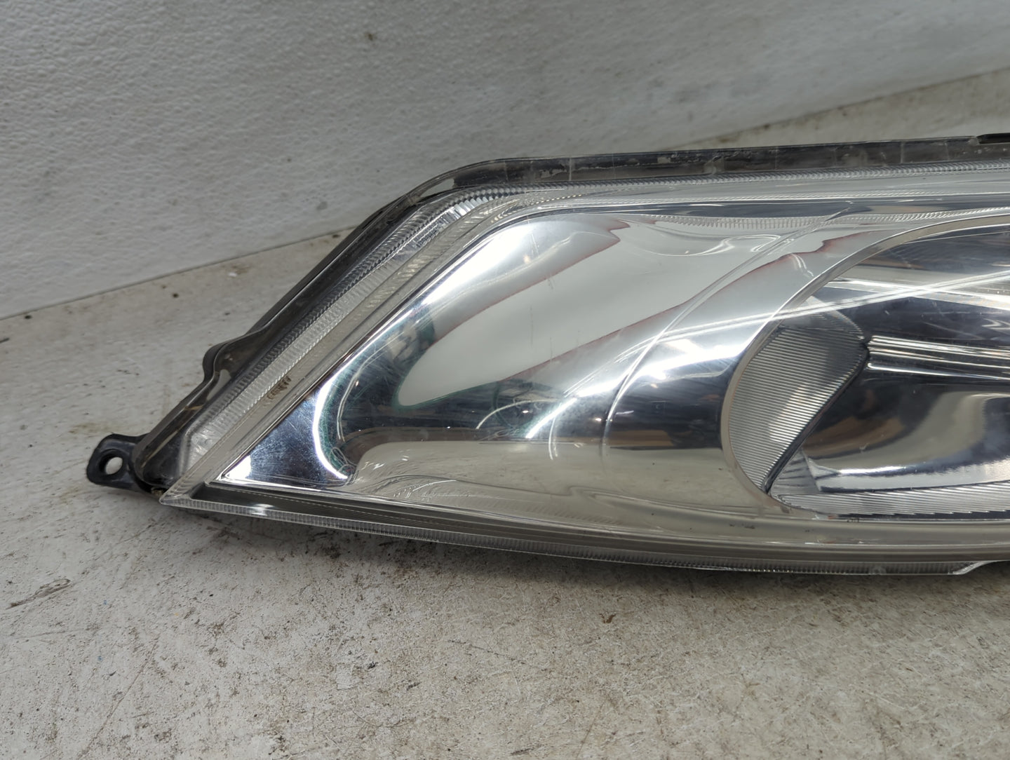 2011-2014 Nissan Juke Passenger Right Oem Head Light Headlight Lamp - Oemusedautoparts1.com