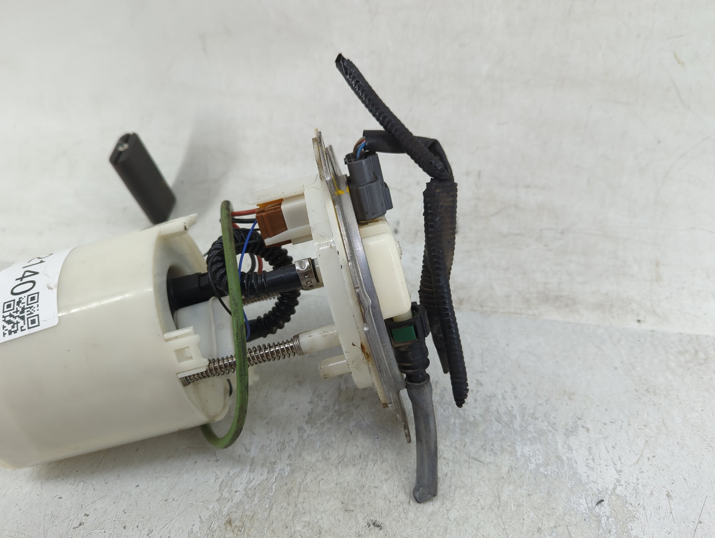 2011-2017 Nissan Juke Electrical Gas Fuel Pump Assembly - Oemusedautoparts1.com