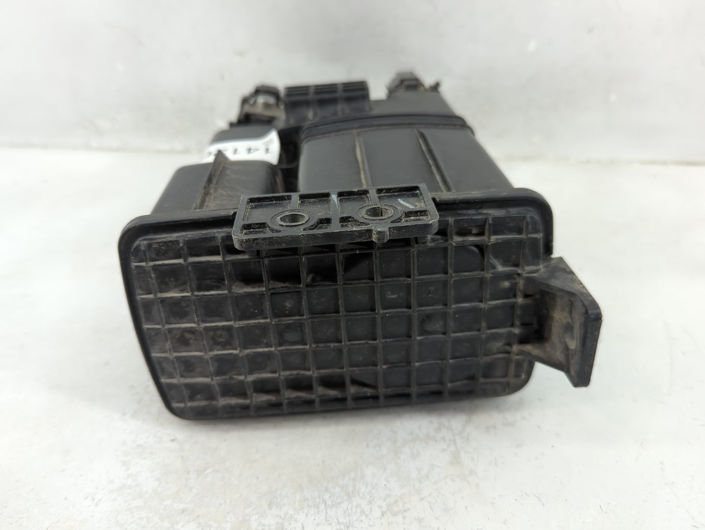 2014 Nissan Juke Fuel Vapor Charcoal Canister - Oemusedautoparts1.com