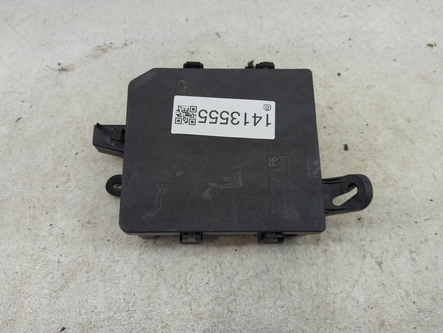 2014 Nissan Juke Fusebox Fuse Box Panel Relay Module P/N:284B7-1TW1E Fits OEM Used Auto Parts - Oemusedautoparts1.com