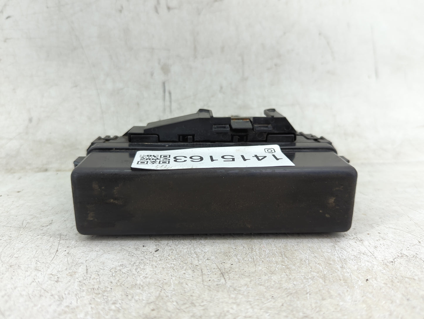 2011-2017 Nissan Juke Fusebox Fuse Box Panel Relay Module P/N:24382 EG002 7154-7138-30 Fits OEM Used Auto Parts - Oemusedaut