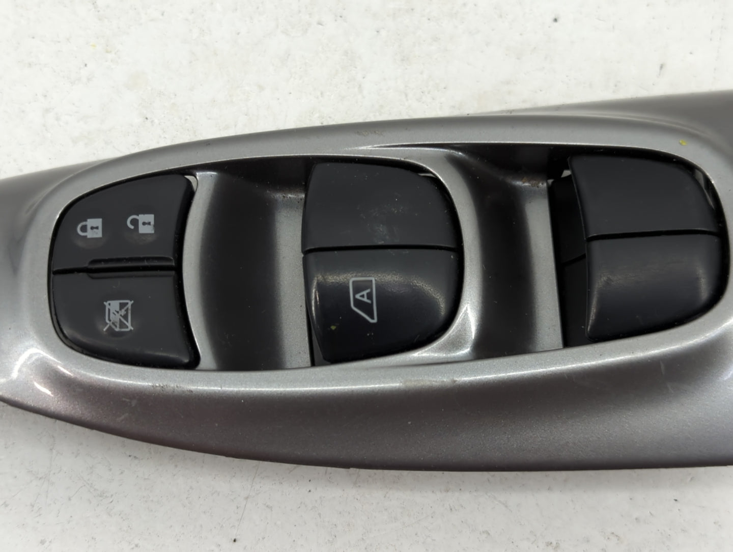 2011-2017 Nissan Juke Master Power Window Switch Replacement Driver Side Left P/N:809611KM0A Fits OEM Used Auto Parts - Oemu