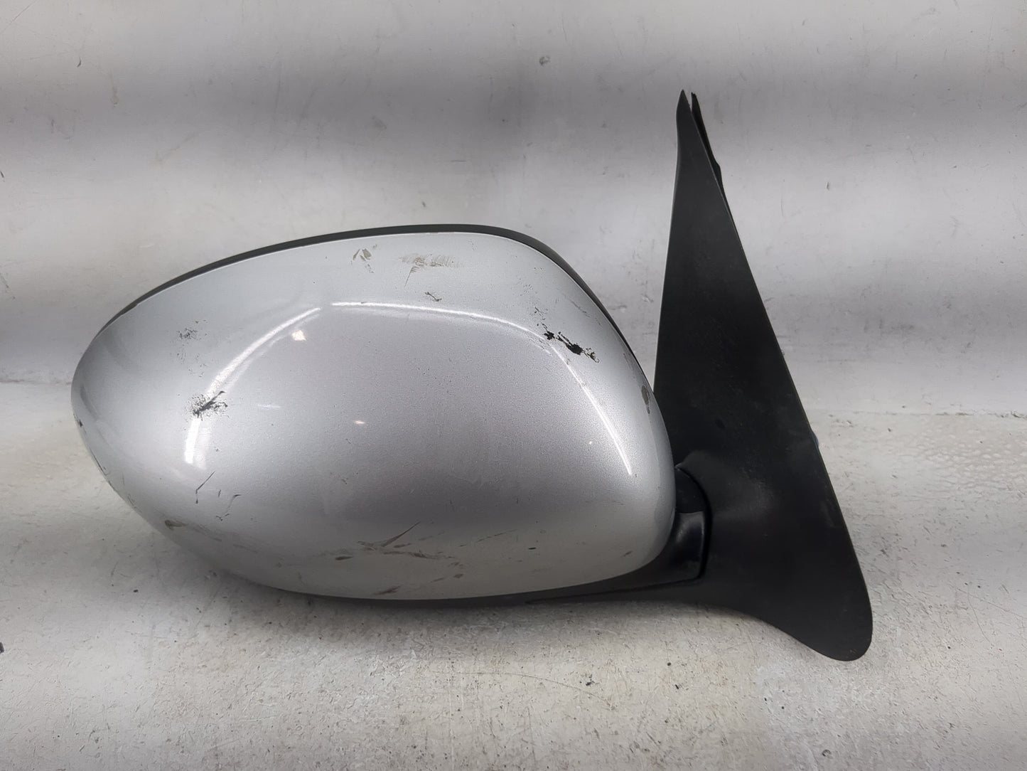 2012-2014 Nissan Juke Passenger Side View Mirror - Right Door Mirror OEM Used - Oemusedautoparts1.com