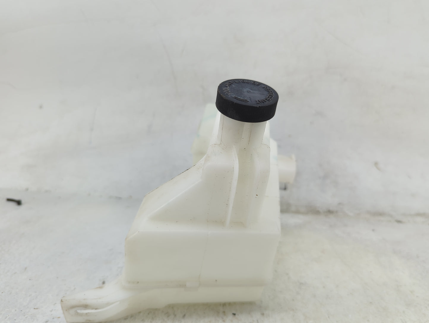 2011-2017 Nissan Juke Radiator Coolant Overflow Expansion Tank Bottle 1494222 - Oemusedautoparts1.com