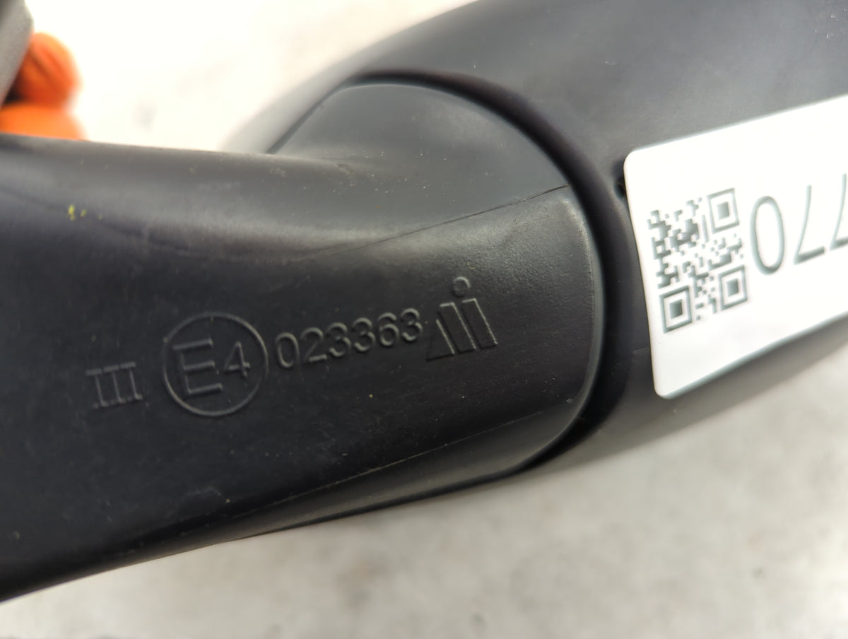 2012-2014 Nissan Juke Passenger Side View Mirror - Right Door Mirror OEM Used - Oemusedautoparts1.com