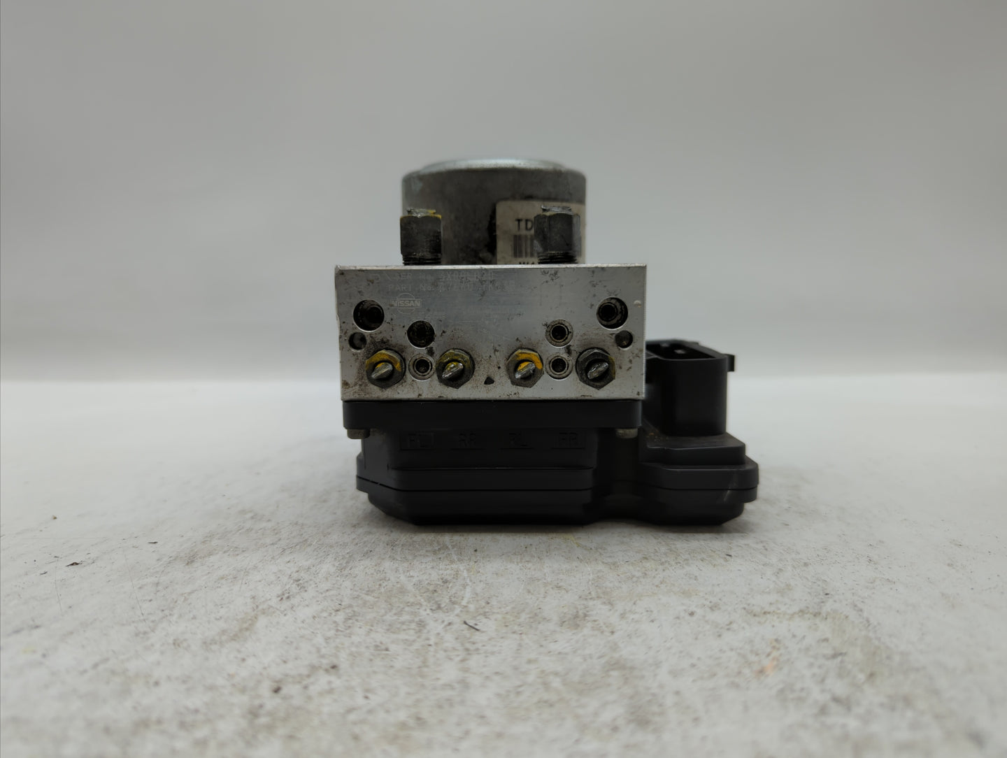 2012-2014 Nissan Juke ABS Pump Control Module Replacement P/N:47660 1KC3B Fits Fits 2012 2013 2014 OEM Used Auto Parts - Oem