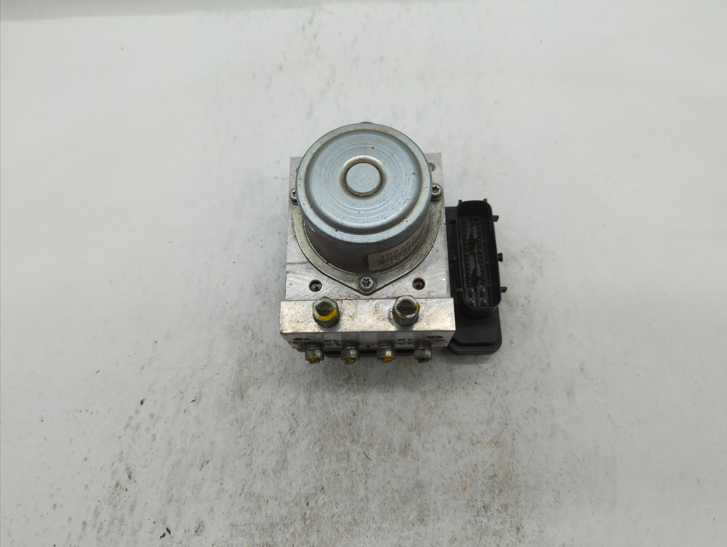 2012-2014 Nissan Juke ABS Pump Control Module Replacement P/N:47660 1KC3B Fits Fits 2012 2013 2014 OEM Used Auto Parts - Oem