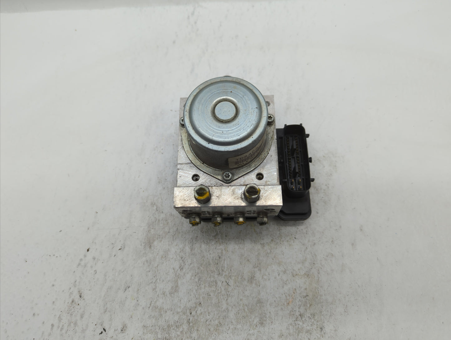 2012-2014 Nissan Juke ABS Pump Control Module Replacement P/N:47660 1KC3B Fits Fits 2012 2013 2014 OEM Used Auto Parts - Oem